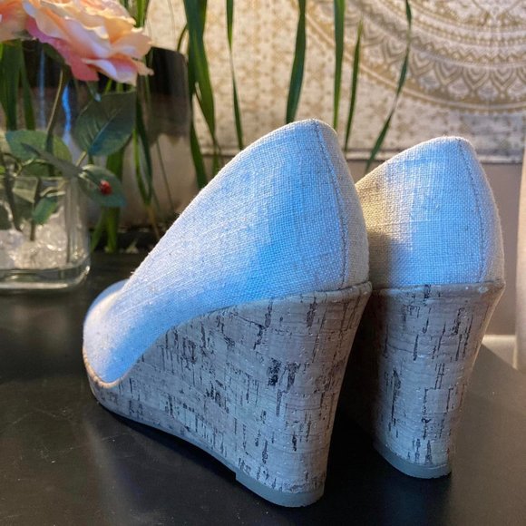 George Cord look pumps - Picture 2 of 2